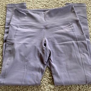 Women’s lavender purple leggings